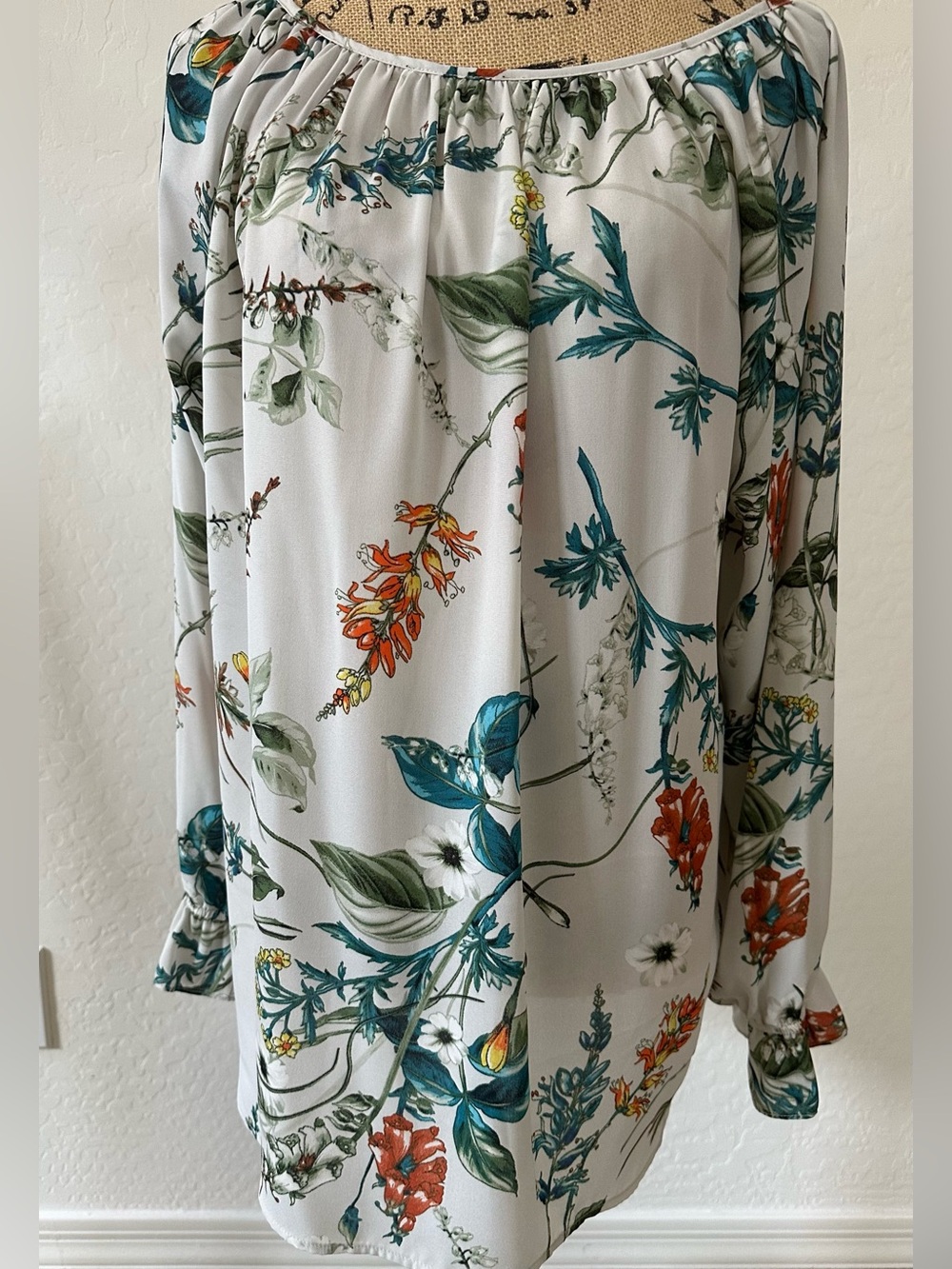 Karen Kane with Floral Print Women’s Blouse Size 1X